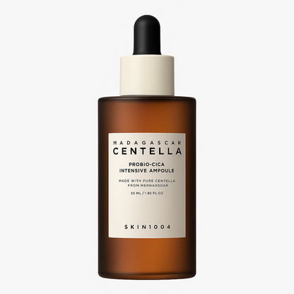 Soothing ampoule with Centella, probiotics, and ceramides that strengthens the skin barrier, hydrates deeply, and calms sensitive or irritated skin.